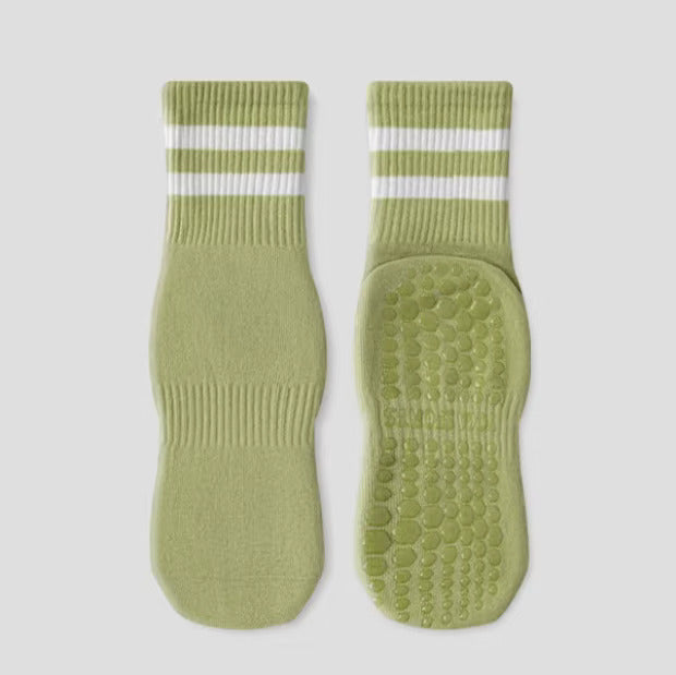 BARRED Crew Grip Socks